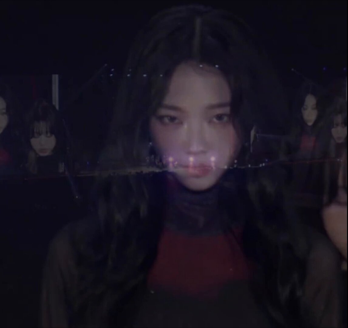 더티워크 도입부 시작할때 눈빛 봐