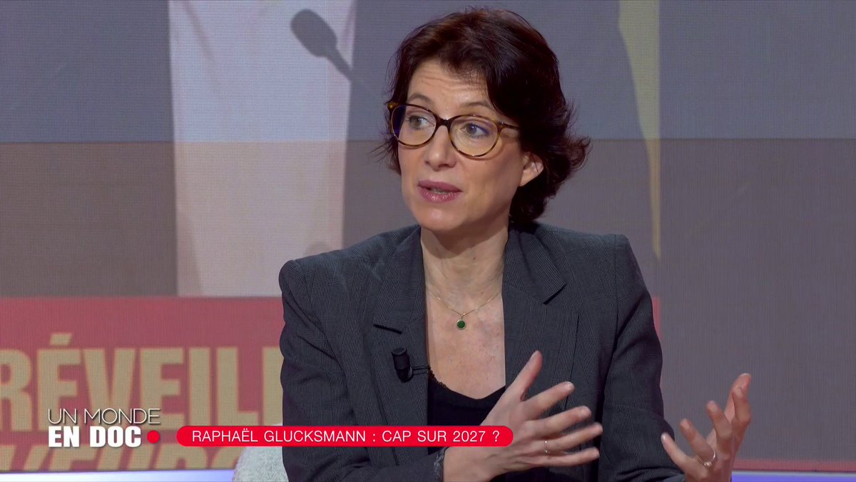 « La gauche est prise en tenaille entre deux extrêmes et pour en sortir elle doit réunir les classes populaires autour d’un projet qui soit à la fois ‘identitaire progressiste’ et de justice sociale » Stéphanie Roza Rebecca Fitoussi #UMED #Glucksmann #présidentielle