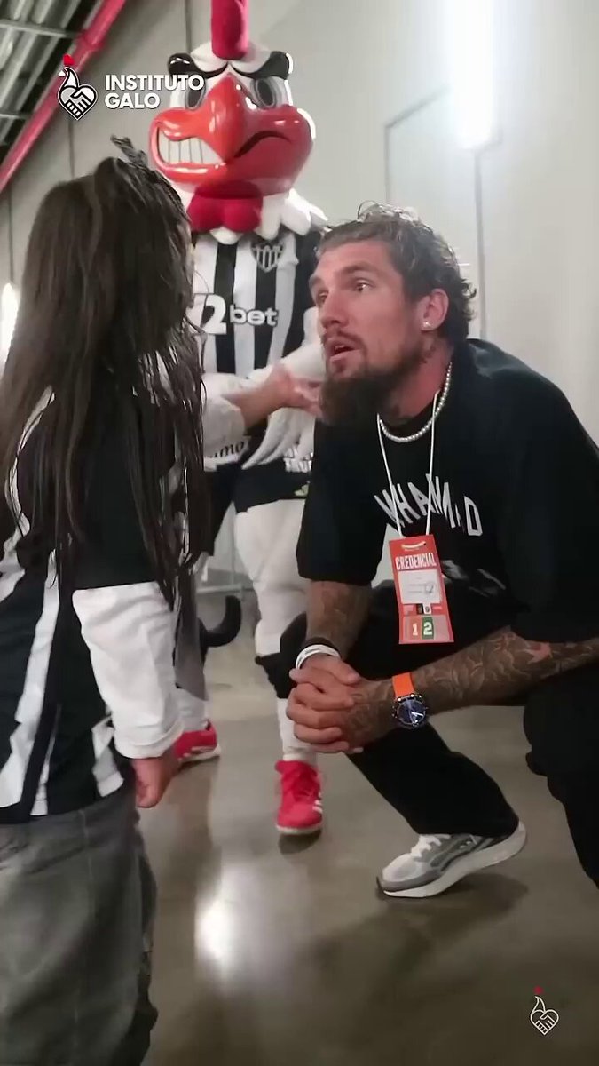 Parabéns, Lyanco! 🥳🤍 Hoje o nosso atleta completa mais um ano de vida. O Instituto Galo deseja um feliz aniversário, muito sucesso e muitos títulos com o manto alvinegro. Massa, aproveite e deixe nos comentários uma mensagem ao nosso pitbull!