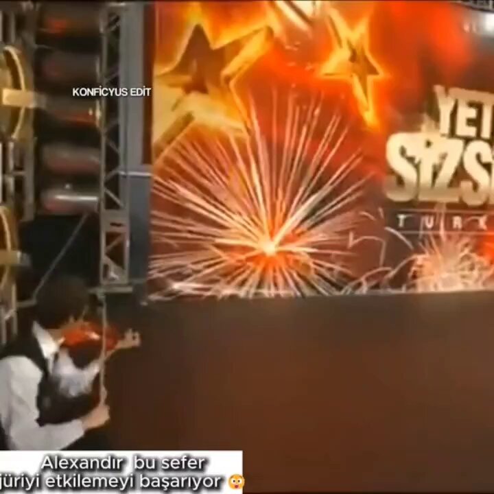 lan çocuk 5 sene ses dersi alıp bi daha katılmış amk izleyin