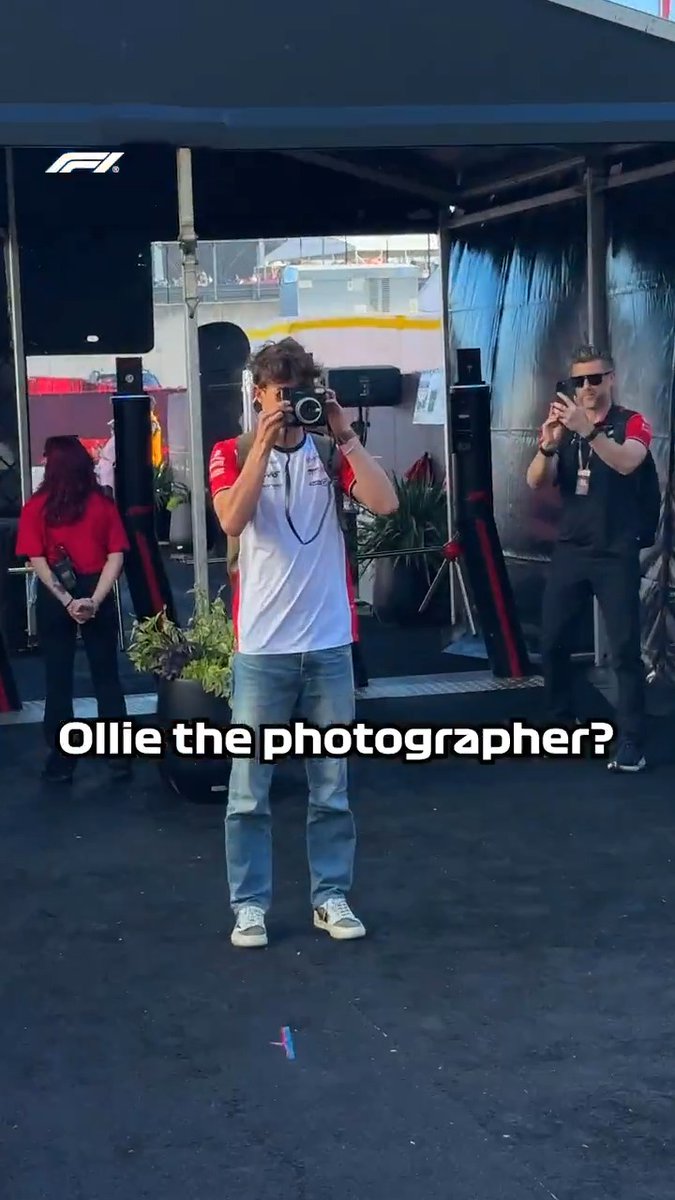 Just putting Ollie on photographer duty! 😅📸 #F1