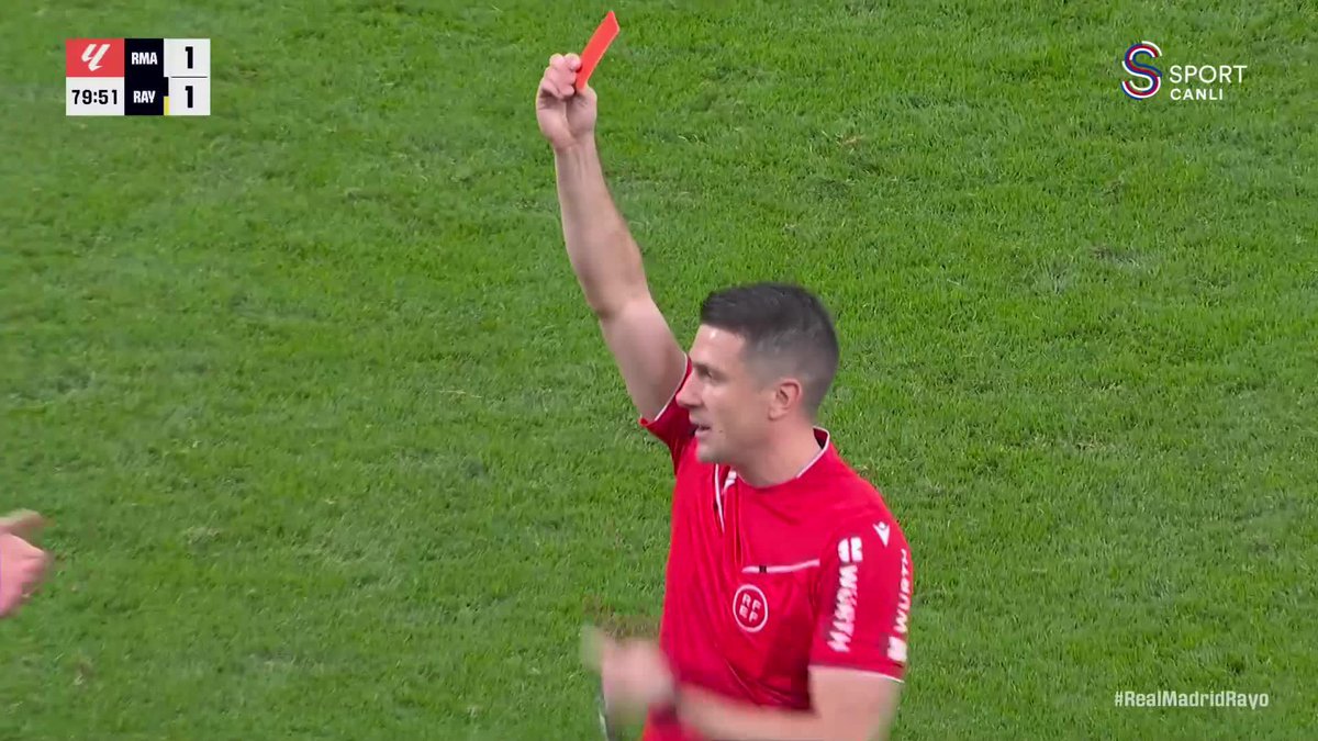 CISS’IN KIRMIZI KART GÖRDÜĞÜ POZİSYON!