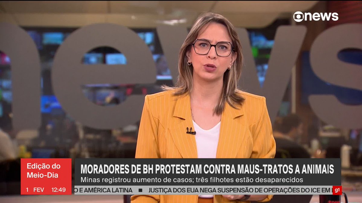 Manifestantes pedem justiça no caso do cão Orelha, em protesto na Avenida Paulista, em São Paulo. ➡️ Assista à #GloboNews: #JornalGloboNews