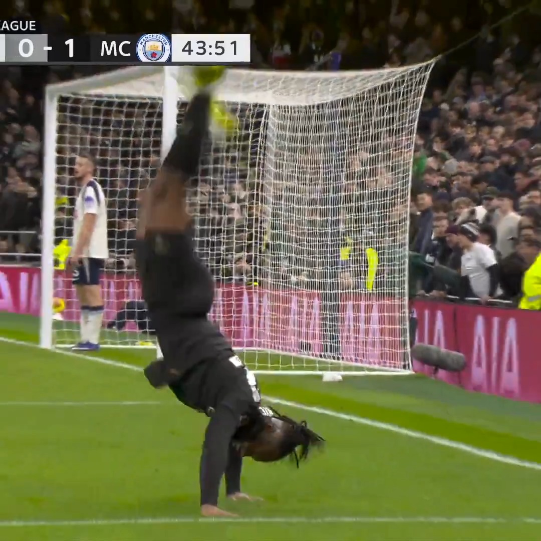 Antoine Semenyo just CAN'T STOP SCORING for Man City. 💪