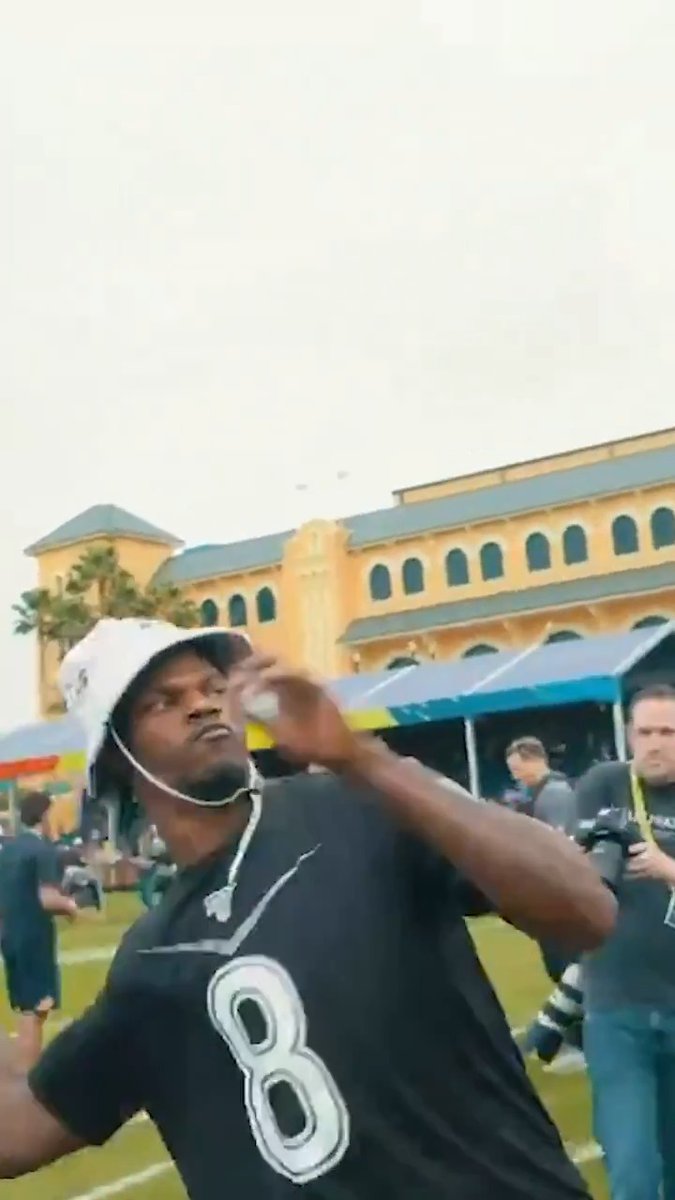 Lamar Jackson casually hitting the crossbar at 2020 Pro Bowl practice 😂 Pro Bowl Games -- Tuesday 8pm ET on ESPN Stream on NFL+ and ESPN App