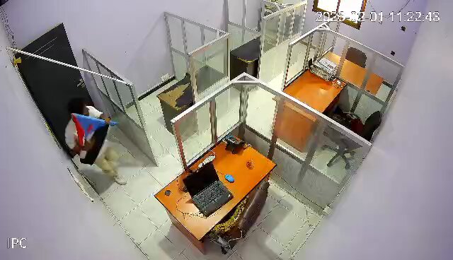 الفيديو الثالث احدى غرف التحرير
