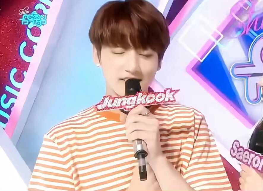 jungkook was the cutest mc 😭🤏🏻