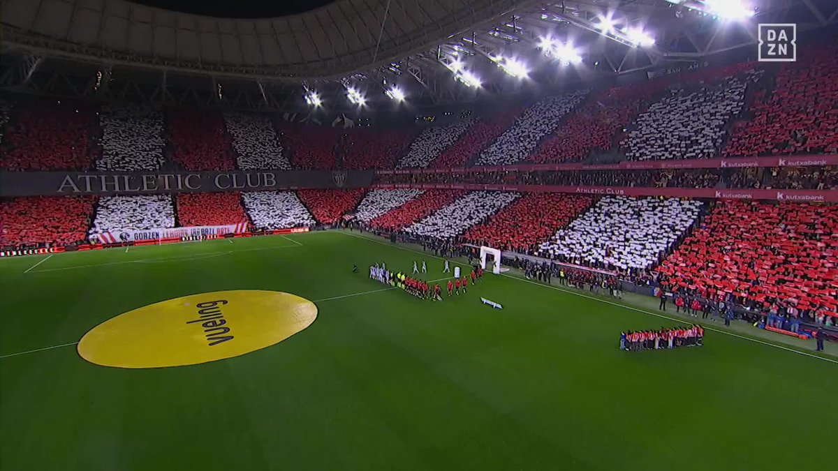 No trates de entenderlo. Es San Mamés. Es la casa del Athletic Club y esto es el derbi vasco ❤️ BRUTAL #LALIGAenDAZN ⚽ Aprovecha nuestra oferta disponible hasta hoy y regístrate en DAZN 🔗