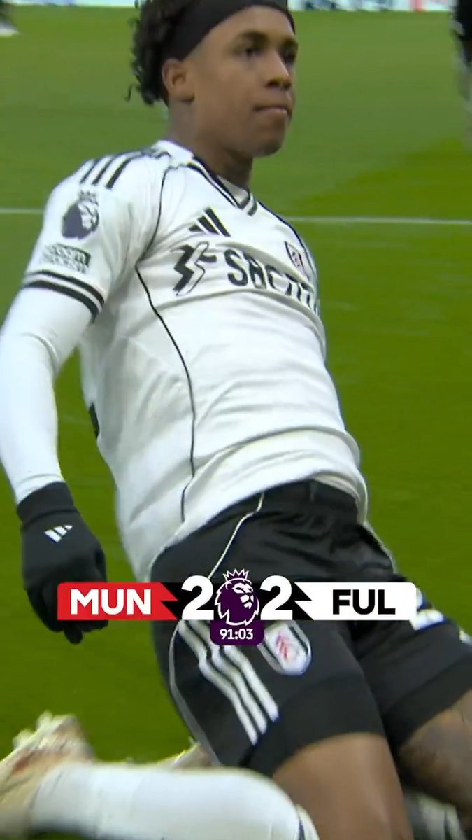 🍿 🍿 🍿 The closing stages of Manchester United v Fulham Football Club had us on the edge of our seats 🤩