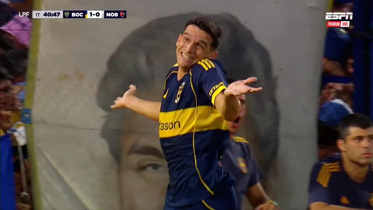 👀Lautaro #Blanco tiene 2 GOLES en su carrera, LOS DOS a Newell's, siendo hincha de Rosario Central.🤷♂️