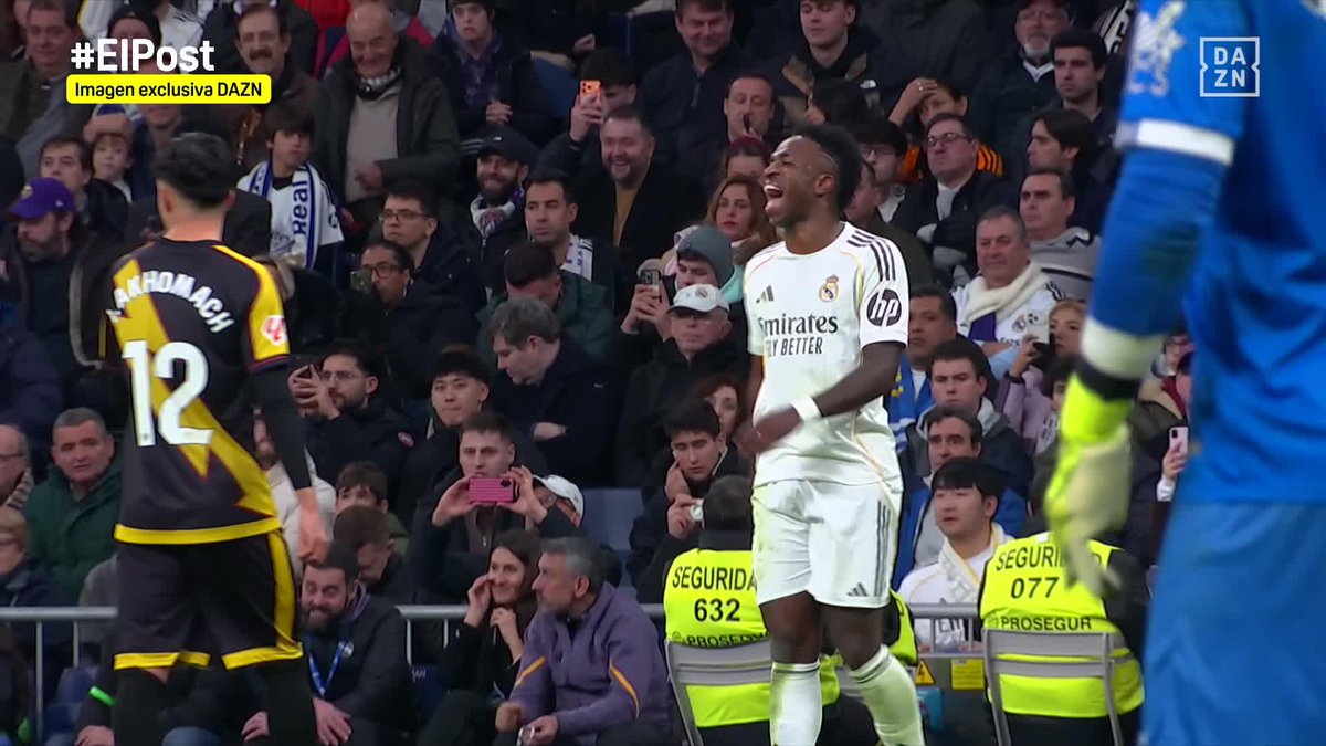 Vinicius y los jugadores del Rayo Vallecano 🧐 #ElPost