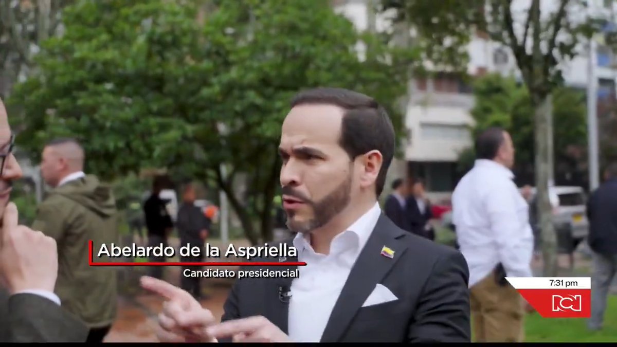 A Abelardo De La Espriella lo obligan a defenderse por su profesión como abogado penalista. Y la verdad es una sola: no tiene ni una sola sanción penal y ni una sola sanción disciplinaria.