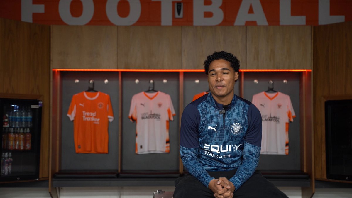 🗣️ "I like to break up play, get down the channel and create chances for the team." Reuell Walters on his arrival at Bloomfield Road. 🍊 #UTMP