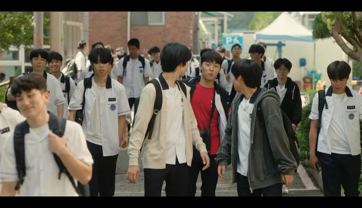 우리가 그 여름에 놓고 온 것..............
