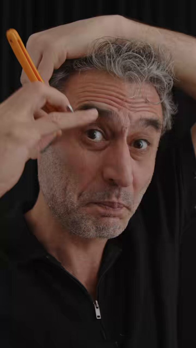 Gibi dizisindeki ustadan görüp, boyacılığa başlayınca televizyonlara haber olmuştum. Dizinin bi içeriği gibi oldu olay :)