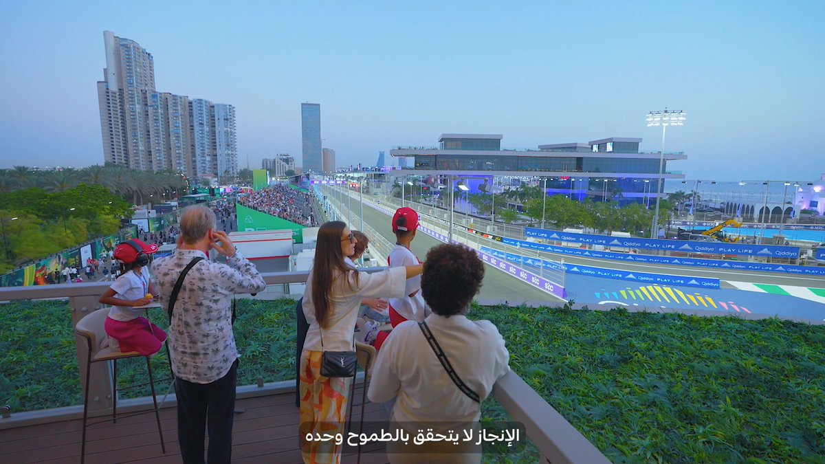 #السعودية_للشحن في 2025 نُمضي الطموح قدمًا... لِـ#حياة_بلا_توقف ونصل ما وراء الحدود... لنحمل رؤية المملكة إلى العالم