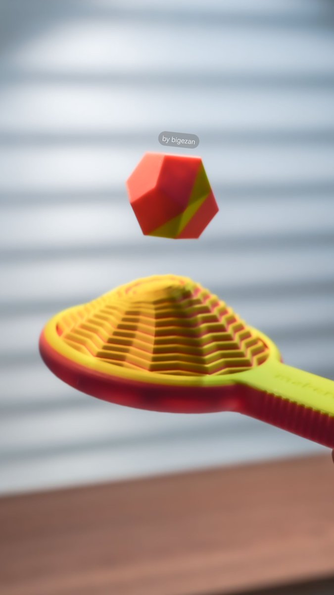 Stress relief on your own. Fun and games with a friend. Flip for ultimate satisfaction. How many flips can you do? Model: Stress-Relief Throwing Ball Sports Game: Luobo Tower Racket Designer: bigezan Model link: #BambuLab #3DPrinting #MakerWorld #3DPrinted #FidgetToy