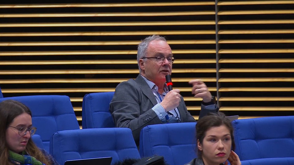 Journalist Stephan Israel asks EU spokerspersons point-blank: Do the Epstein revelations cast a shadow over Lajcak's work as the EU envoy for the dialogue between Kosovo and Serbia? Do we have to go back and see whether he was acting under foreign influence?