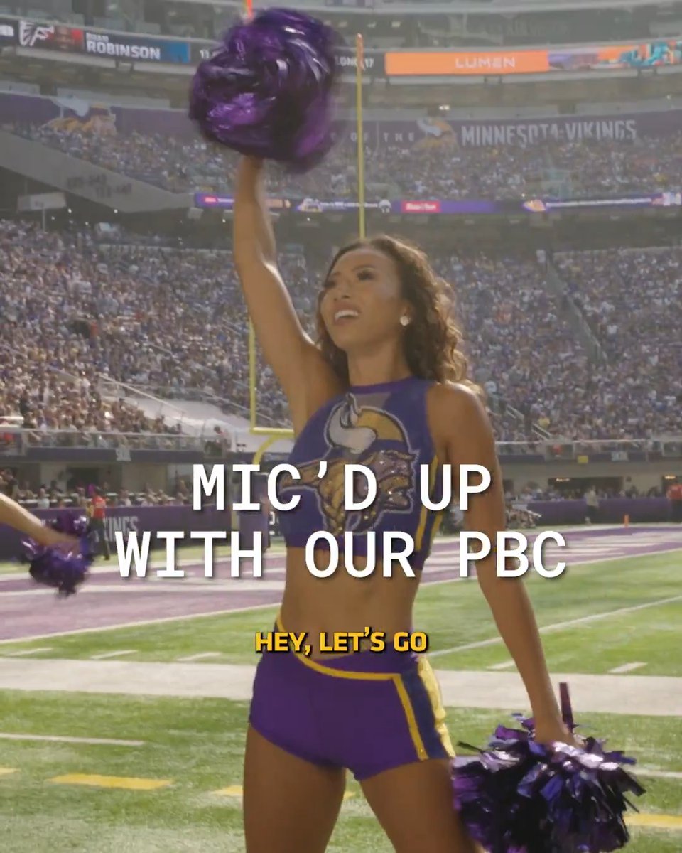 That's our Pro Bowl Cheerleader 👏💜