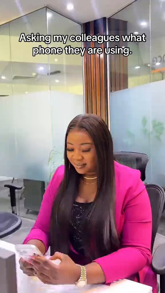 Omoh! Which kain work dem dey do abeg? 👀