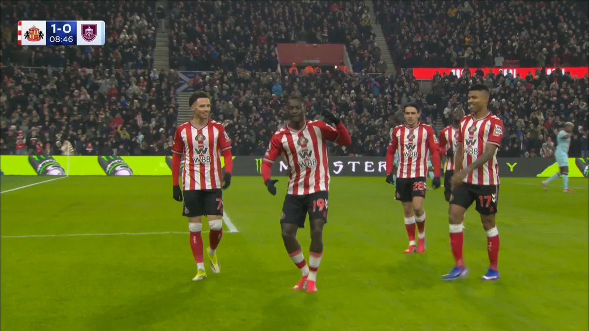 Habib Diarra scores his first goal for Sunderland! ✨