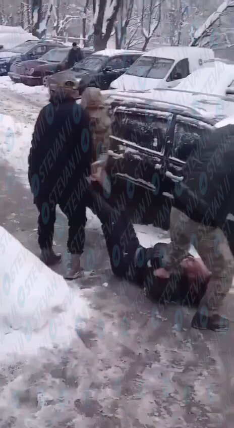 🇺🇦Another case of "voluntary" mobilization in Ukraine.