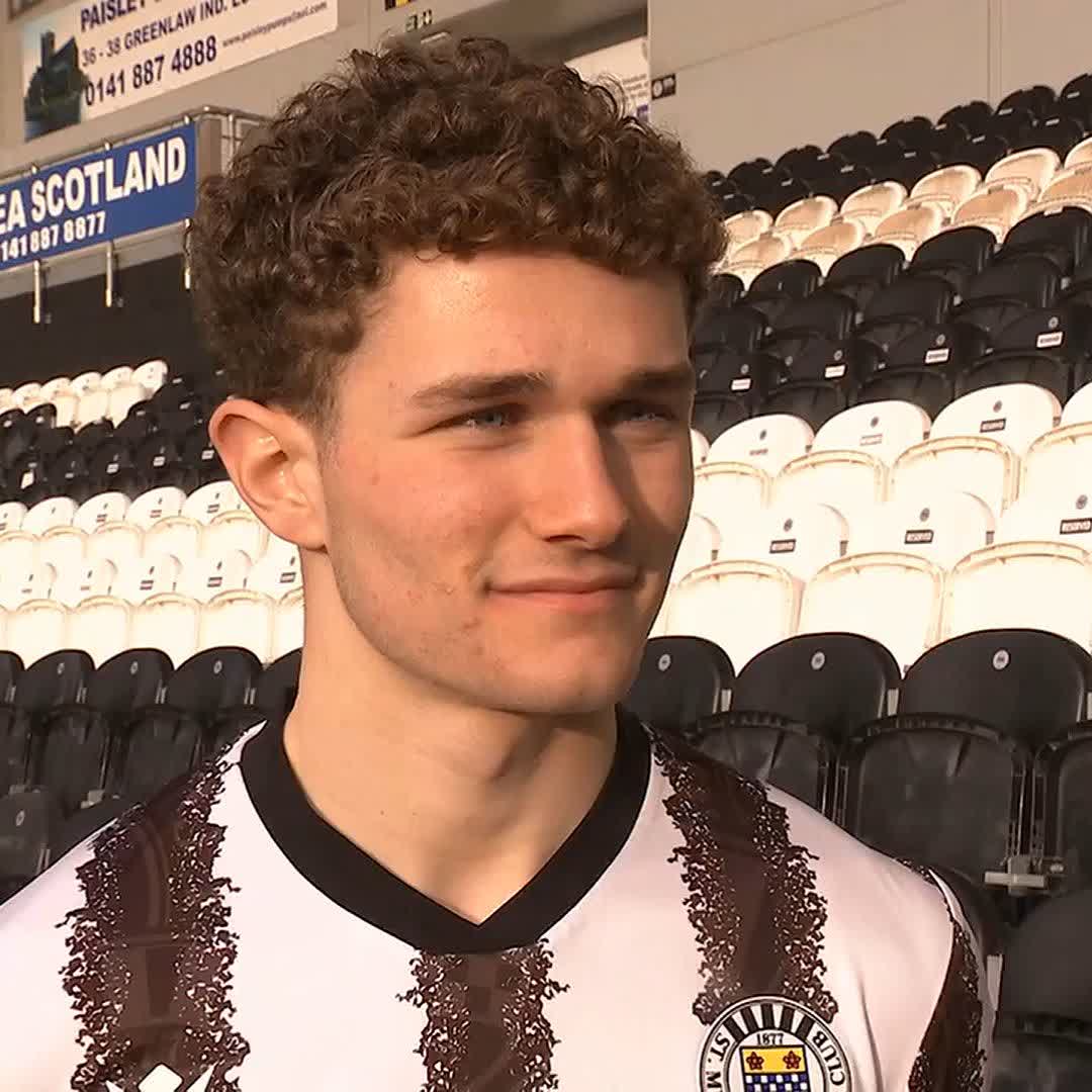 🗣️ “As soon as the offer came up, it was a no-brainer” Hear from #ManUtd U21 captain Jacob Devaney as he joins St Mirren on loan. Watch St Mirren face Hearts live on Sky tomorrow 📺