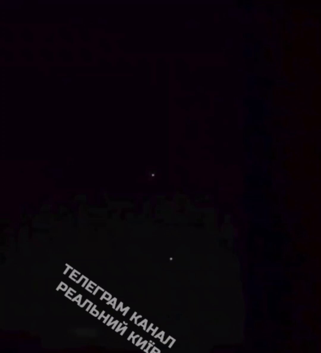🇷🇺💥🇺🇦 Ukrainian channels report strikes on targets in Kharkov, Sumy, and Dnepropetrovsk regions. They also claim a 750 kV power substation in Kiev Region was hit — reportedly near Nalyvaikovka — possibly the key line linking the Rovno Nuclear Power Plant to Kiev and central Ukraine. Russian forces reportedly used hypersonic Zircon missiles in some of the strikes.