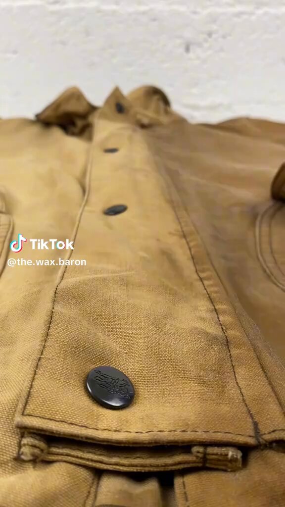 Learned something new today. How to rewax a vintage Burberry Jacket🧥