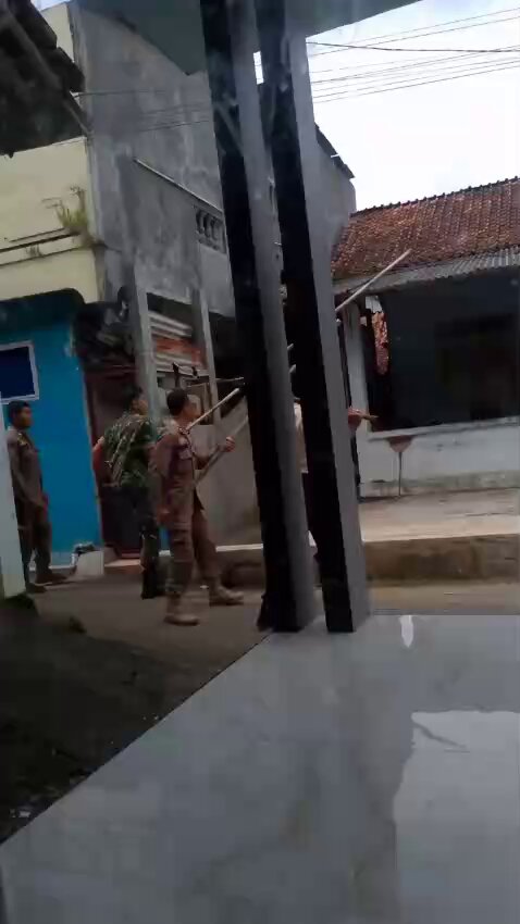 😭Almarhum gugur dalam tugas saat melakukan evakuasi ODGJ di Desa Krakal, Kecamatan Alian, (2/2/2026).
