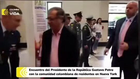 Nuestro Rockstar dándola toda ❤️😍 Esto enferma a la derecha y a mí me encanta 😍