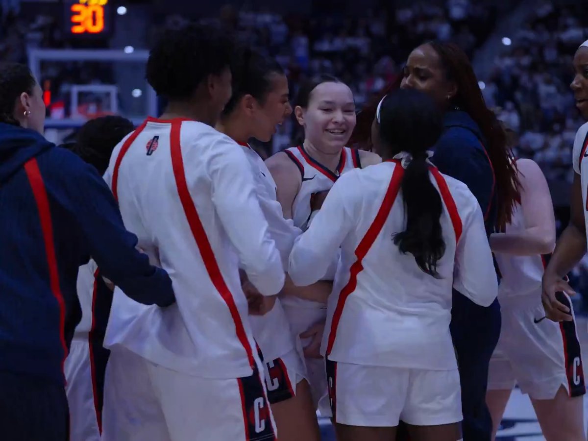 stuck together. stayed undefeated. 📽️