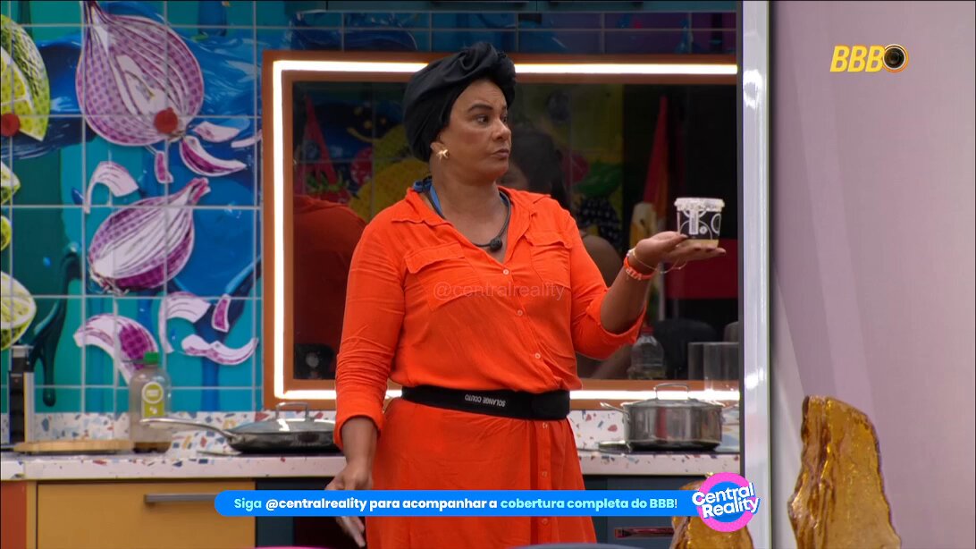 🔥Marciele falou pra Solange que se não pudesse esconder a goiabada, a produção teria dado um sinal avisando que era proibido. #BBB26
