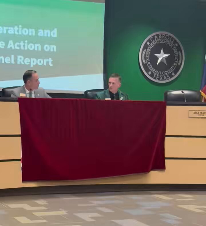 WATCH: Southlake Carroll’s Lee Munn is promoted to head football coach. #TXHSFB Board of Trustees President Cameron Bryan’s speech ends with “Now let’s go win another state championship.” #TXHSFB Southlake Carroll Football Carroll Dragons