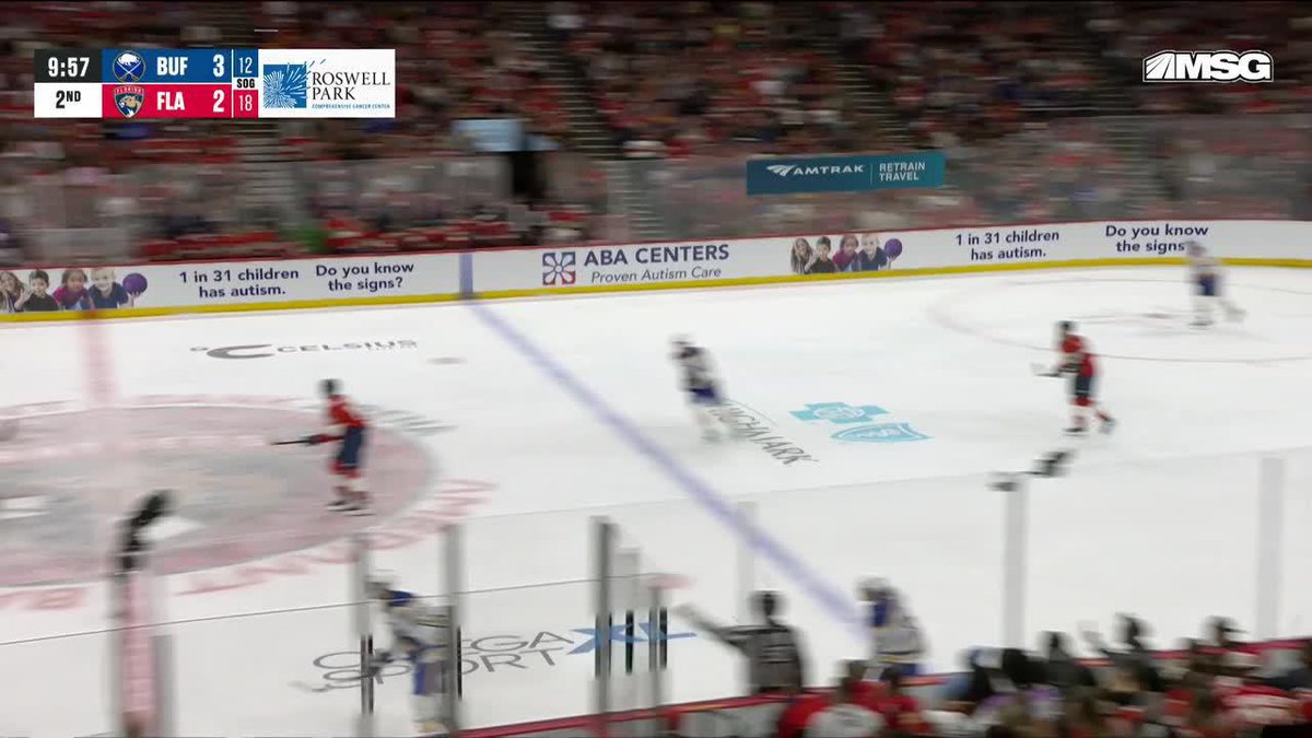 OH NO Bobrovsky recklessly came out of the net leading to a Benson goal 😵🚨
