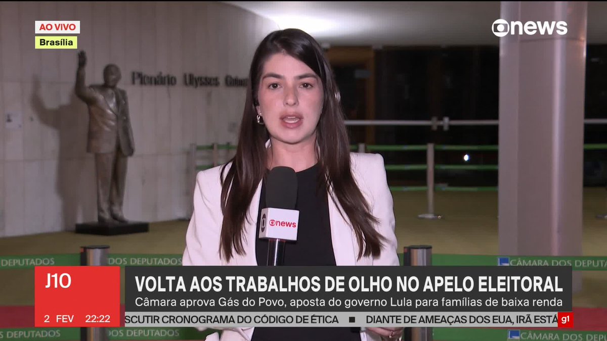 A Câmara dos Deputados aprovou, nesta segunda-feira (2), a MP que cria o Programa Gás do Povo, que prevê a distribuição gratuita de botijões de gás a famílias de baixa renda. O texto agora vai para o Senado. ➡️ Acompanhe as atualizações na #globonews #jornalismo #notícias #J10