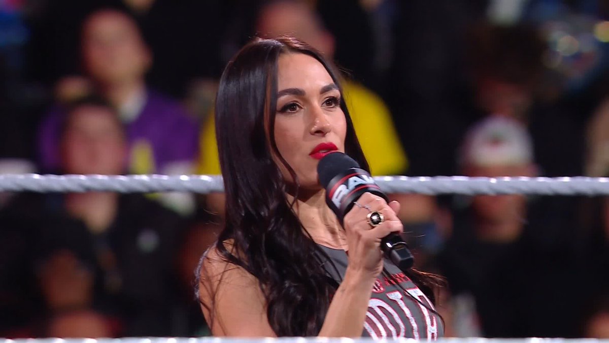 The Bella Twins are coming for the Women's Tag Team Titles! 💪 RHIYO has some HOF legends after their titles 👀