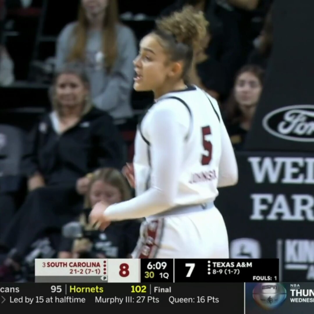 Tessa Johnson tonight 🔥 • 19 points • 3 rebounds • 5/11 3PM