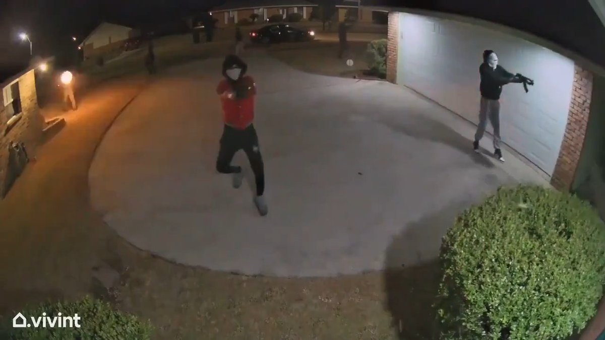 Multiple criminals walk up to a home in East Baton Rouge and blindly open fire into the home at 4am. Reportedly the only person shot with all of those shots was a 13 year old who was hit in the leg. No suspects are in custody and of course there was a Draco, no braces seen, and 0 sight pictures acquired. Buy real estate accordingly... #CityLife #diverse #BatonRougeLA #draco #crime #enrichment #jumping #sneakers #urban #decay #FailedState #louisiana
