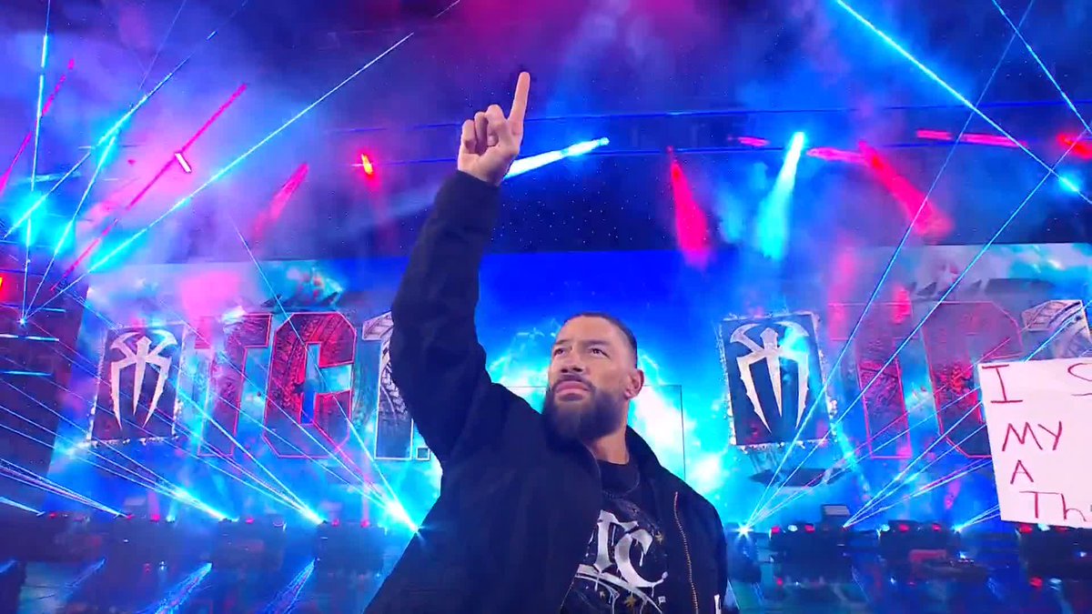ACKNOWLEDGE YOUR 2026 MEN'S ROYAL RUMBLE WINNER! ☝️ Roman Reigns