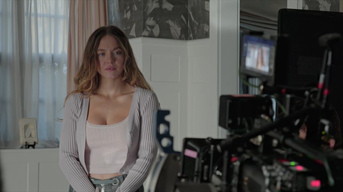 BTS clip from Sydney Sweemey’s #TheHousemaid. Film arrives on Digital platforms February 3 from Lionsgate.