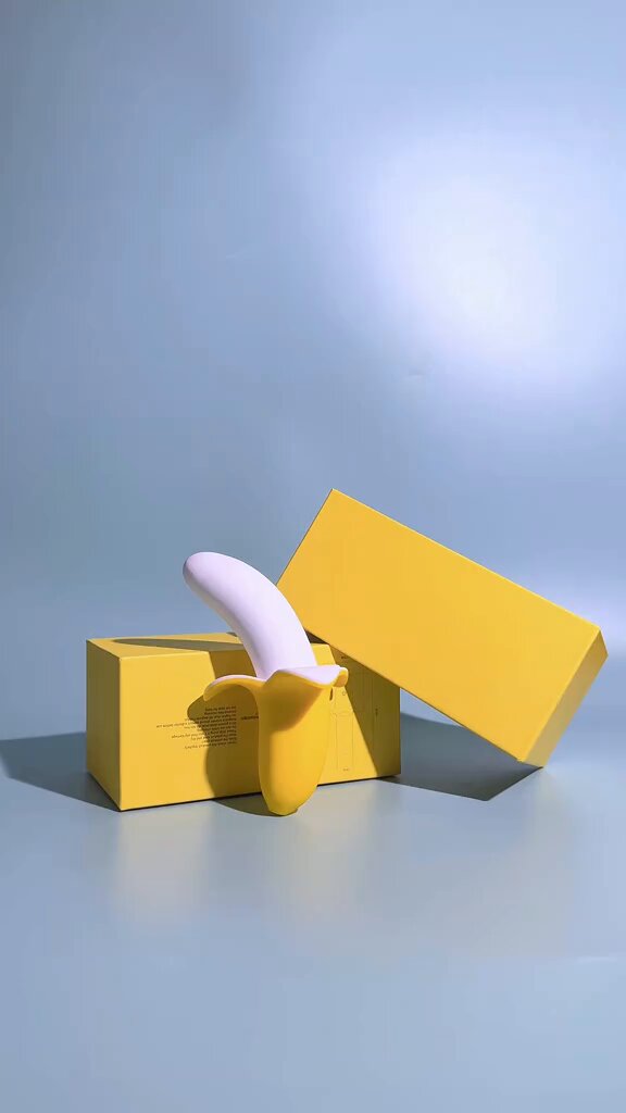 YY Horse - Cute Banana Vibrator 🍌 🌷ปรับรูปแบบการสั่นได้ 10 รูปแบบ 🌷ขนาดเหมาะกับมือใหม่ ใช้งานได้ง่าย 🌷ดีไซน์โค้งงอไปด้านหน้า ความยาวที่สอดใส่ประมาณ 3–7 ซม. 💌 สั่งซื้อ/สอบถาม : #ของเล่นสาวๆ #ของเล่นผู้หญิง #เซ็กทอย #ของเล่นผู้ใหญ่