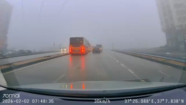Beykent, otobüslere ve servislere kırmızının geçerli olmadığı yer…