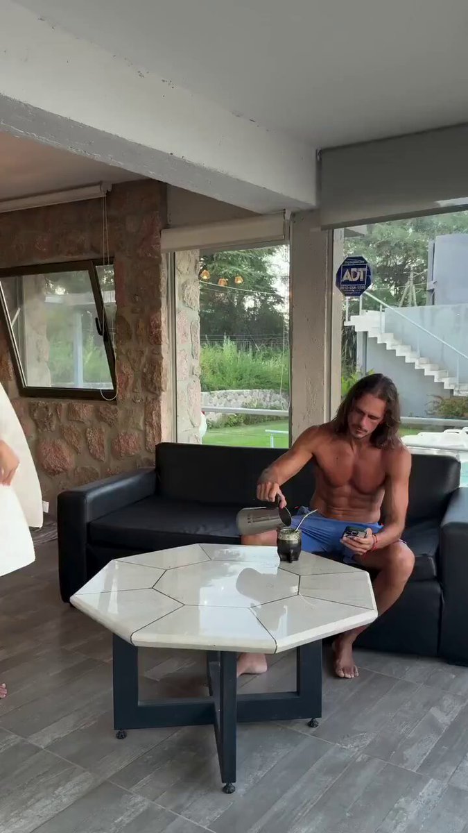Couple life be like: one second chill vibes, next second total delusion mode. You or your partner doing this at home?
