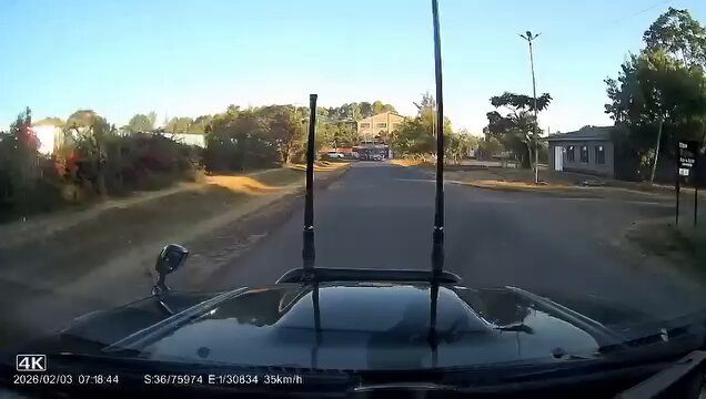 Hawa matatu ndio wanalia ati watu wa boda wako reckless they way they bully all road user? Kwanza wakikupata kwa bike ama small car wanakurusha kwa mtaro na wanaeda.