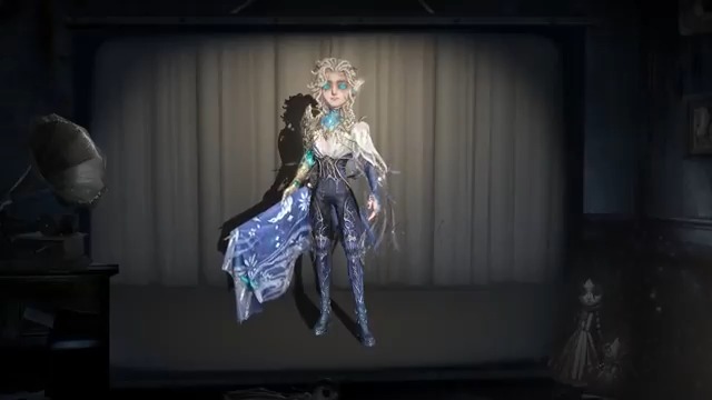 新サバイバー #闘牛士 のUR衣装を含む S41真髄1がまもなく登場！ 遠い宙からエルナンドさんが登場！ 太陽と月を背に 彼も王として縛られた道を進むの！ フィオナさんのお花のドレスも マーカスさんの黒髪に映える衣装も 昼と夜を模して素敵なの…！ 2月5日が待ちきれないの！ #IdentityV #第五人格