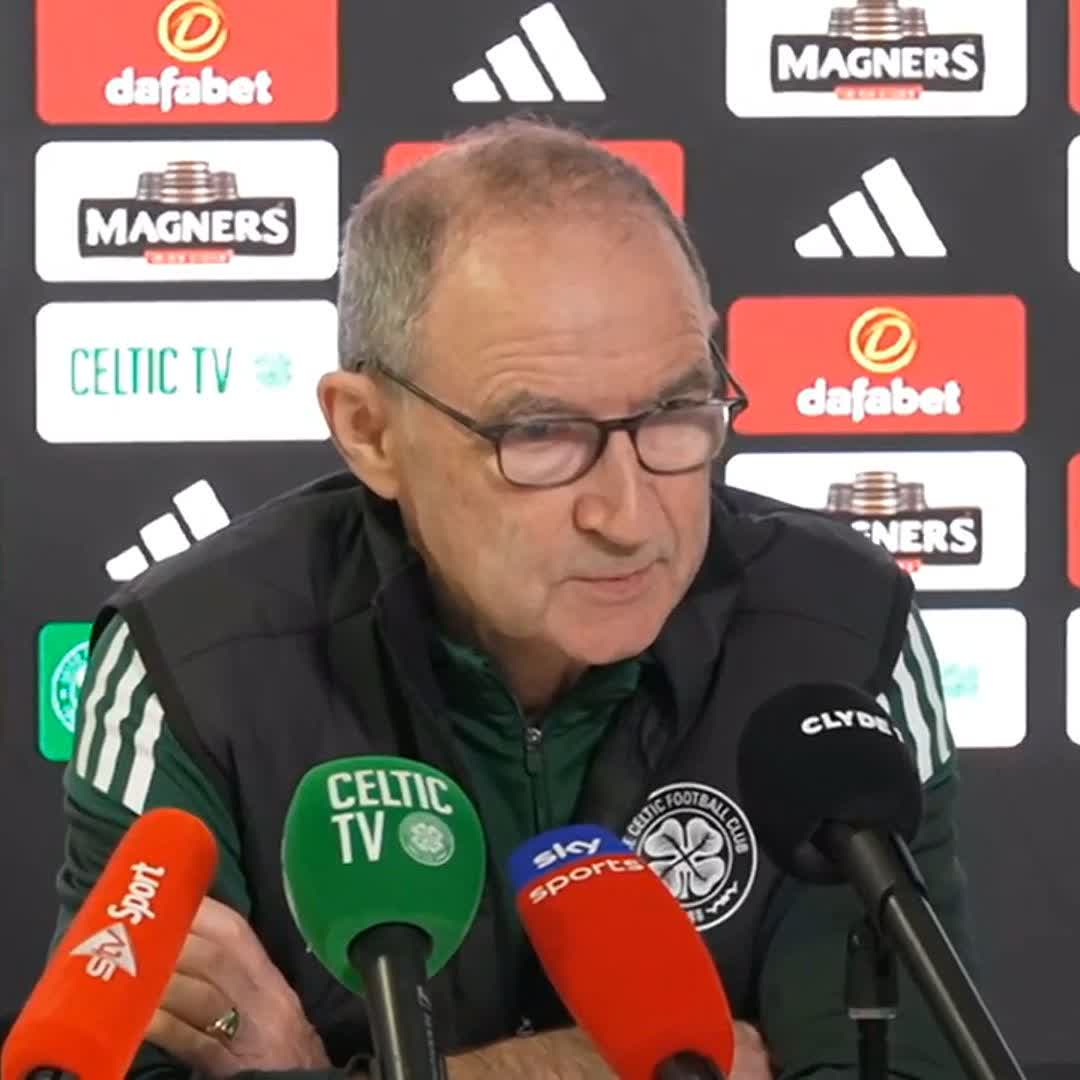 🗣️ "I would be very interested in doing it. He's got loads of offers. He was very excited by what we were saying." Martin O’Neill reveals he has held talks with free agent Alex Oxlade-Chamberlain over a move to Celtic. Watch Aberdeen vs Celtic live on Sky Sports tomorrow 📺