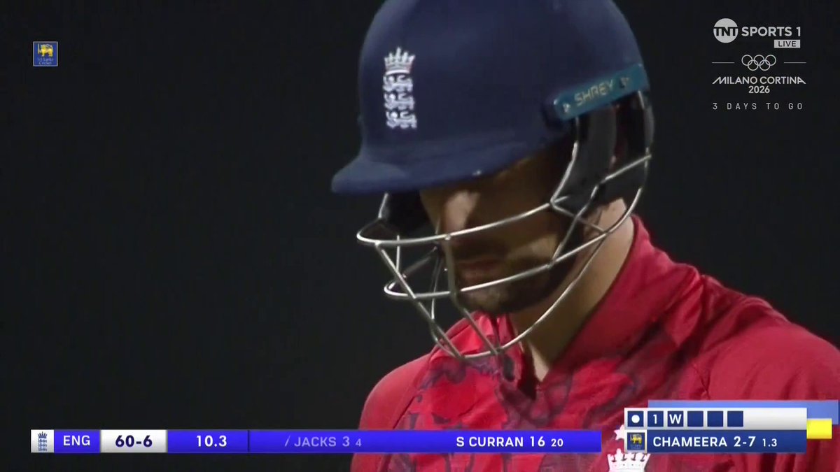 Will Jacks loops the ball up to Pathum Nissanka for an easy catch 😐 Leaving England 60-6. 📺 TNT Sports & discovery+ UK