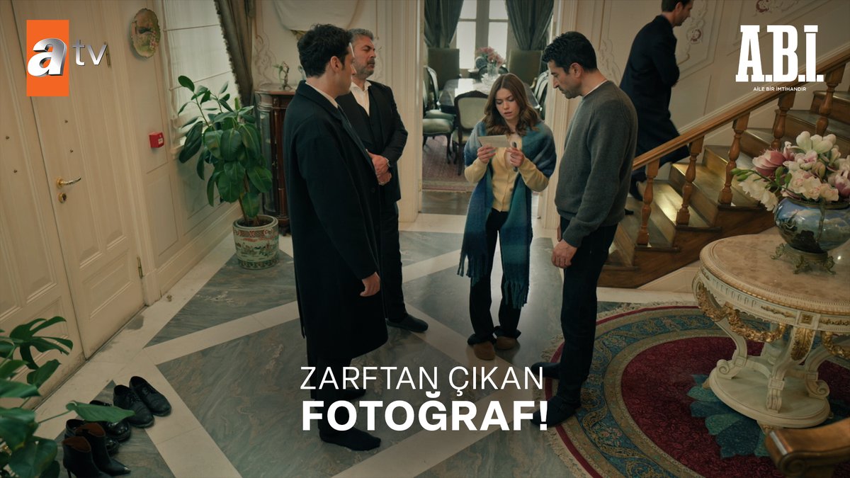 “Melek’i hapisten çıkarmanın yolu, bu fotoğraftakilerin kim olduğunu anlamaktan geçiyor!” #AbiDizisi atv