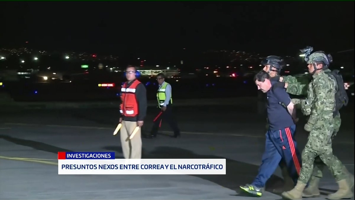 Rafael Correa aparece en todo lo podrido, todo lo asqueroso de este mundo. Es un degenerado.